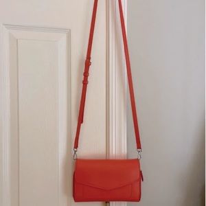 Like New Vera Bradley Coral Crossbody Purse